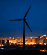 城市夜景中的风力发电机279#横屏 