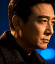 成熟男性沉思特写232#横屏 