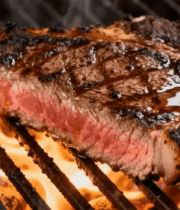 烤架上烤制中的牛排9332#横屏 