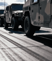 军用悍马车队公路行驶素材4857#横屏 