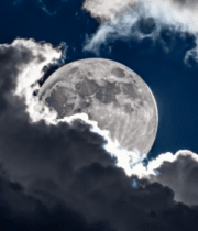 夜空满月与云朵景象629#横屏 