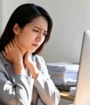 办公室内女性扶颈显不适1586#横