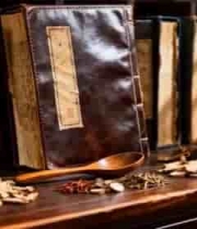 古旧医书与中药材特写4570#横屏 