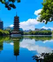 桂林日月双塔湖景风光3680#横屏 