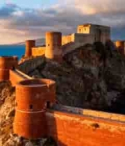 海岸边古堡与城市风光265#横屏 