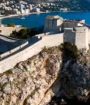 海岸边古城堡与城镇景观2843#横屏 