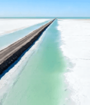 青海盐湖公路航拍景象7793#横屏 