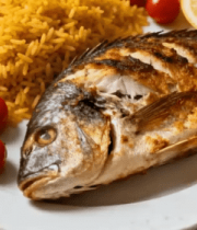 盘中煎鱼配米饭及配菜5539#横屏 