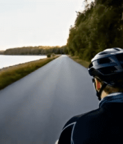 男子公路骑行自然风光4352#横屏 