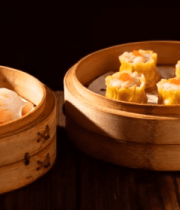 竹制蒸笼里的虾饺烧麦9768#横屏 