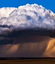 壮观积雨云与降雨景象9692#横屏 