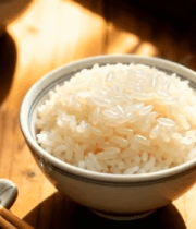 	 木桌上的一碗白米饭2221#横屏 