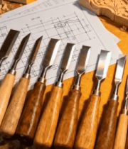 木工雕刻工具摆放特写1724#横屏 