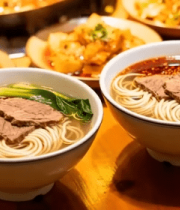 两碗牛肉面及其他菜肴6526#横屏 