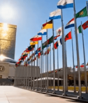 联合国总部前各国国旗实拍11865#横屏 