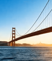 金门大桥旁海面水花飞溅景象2461#横屏 