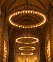 教堂内部环形灯光与雕塑景观14238#横屏 