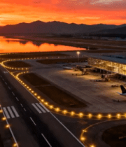 机场日落时分停机坪全景7174#横屏 