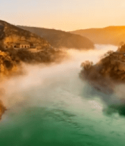 黄河边黄土高原村落风光10352#横屏 