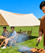 	 户外草地多人露营烧烤场景11905#横屏 