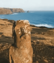 海岸边的神秘石像景观2056#横屏 