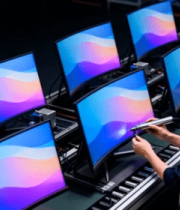 工人检测电脑显示器生产线14328#横屏 