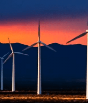 夕阳下的风力发电风车群5536#横屏 