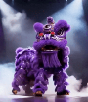 舞台上的紫色舞狮表演14140#横屏 