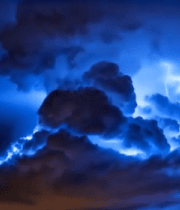 乌云雷电天空景象14336#横屏 