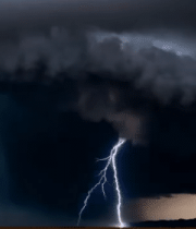 乌云闪电自然风光画面13351#横屏 