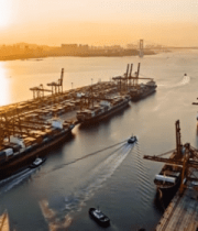 港口集装箱码头全景(1)11539#横屏 