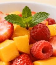碗装草莓芒果等水果拼盘14979#横屏 