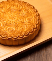 托盘上的月饼与葡萄红酒11271#横屏 