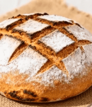 	 粗麻布上的手工烘焙面包13592#横屏 