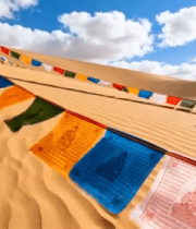 沙漠中的经幡景观13699#横屏 