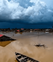 村庄洪水淹没景象13495#横屏 