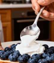 厨师制作蓝莓奶油吐司11769#横屏 