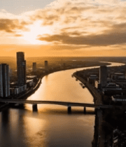 城市日落时分河流桥梁全景1067#横屏 