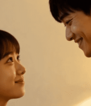 情侣对视温馨画面1108#横屏 