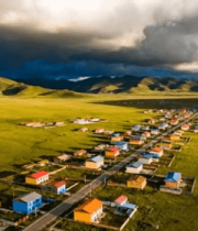 草原村庄鸟瞰全景11517#横屏 