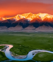 草原河流与雪山壮丽景观11989#横屏 
