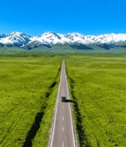 草原公路汽车行驶全景9450#横屏 