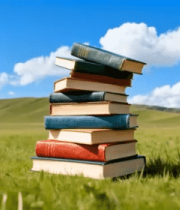 	 草地上堆叠的书籍11064#横屏 