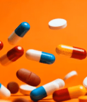 	 彩色药丸胶囊空中散落素材12787#横屏 