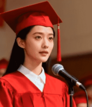 毕业生身着学士服发言场景14851#横屏 