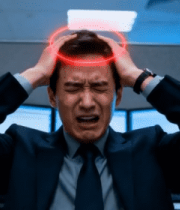 办公室内商务男士抱头苦恼5494#横屏 