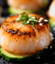 摆盘精致的烤扇贝美食素材1662#横屏 