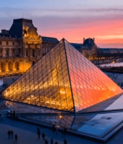 	 巴黎卢浮宫金字塔日落景观4832#横屏 