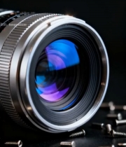  相机镜头特写及散落螺丝钉839#竖屏 	 