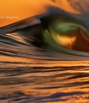  夕阳下的大海海浪景观6851#竖屏 	 